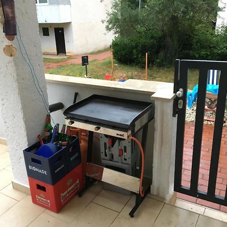 Apartman Patrick Porec Bagian luar foto